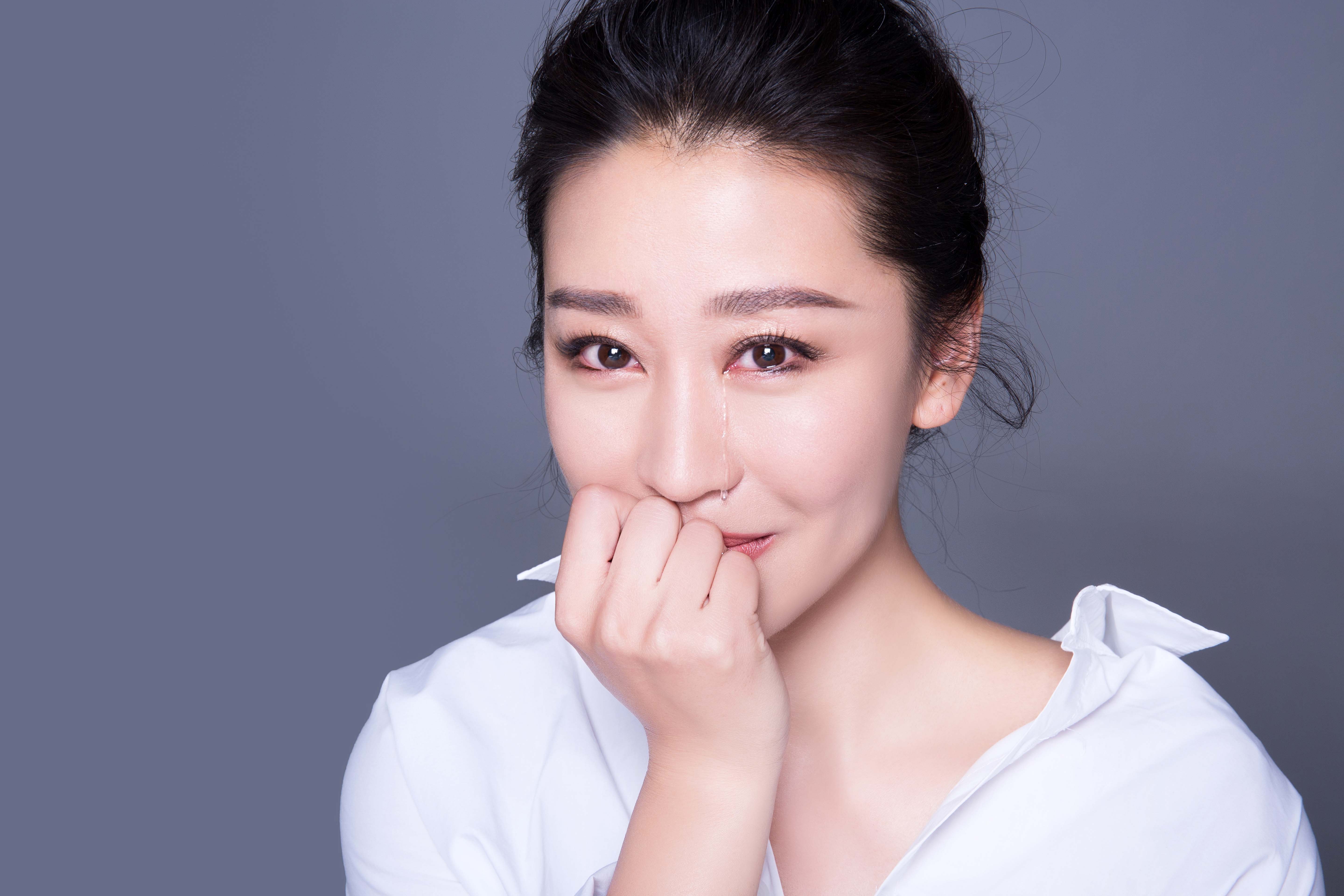 女演员任坤，小巷特色小店的隐秘瑰宝奇遇记